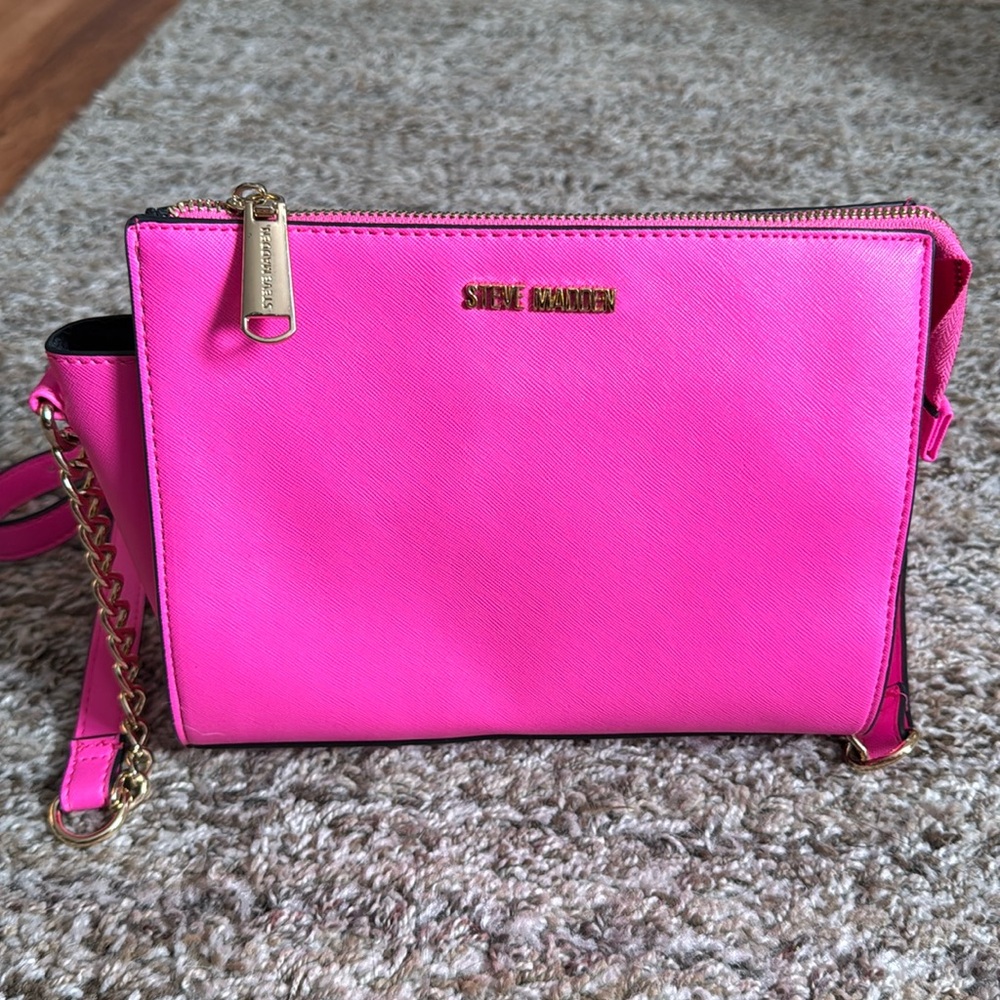 Neon pink Steve Madden purse